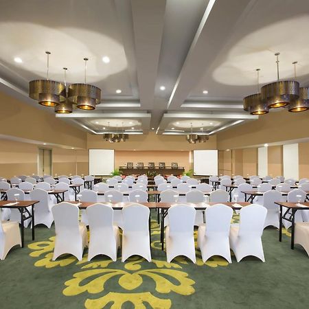 Khas Pekanbaru Hotel Eksteriør billede