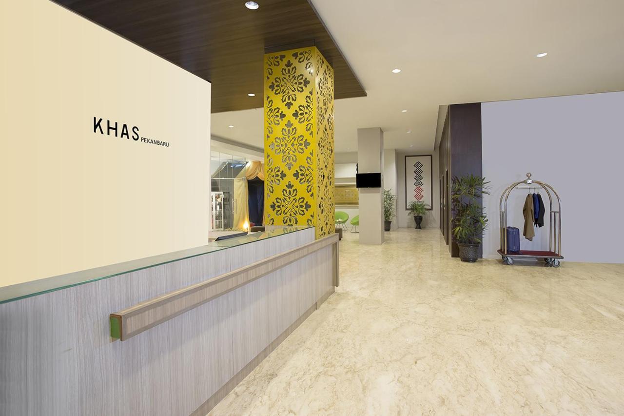 Khas Pekanbaru Hotel Eksteriør billede