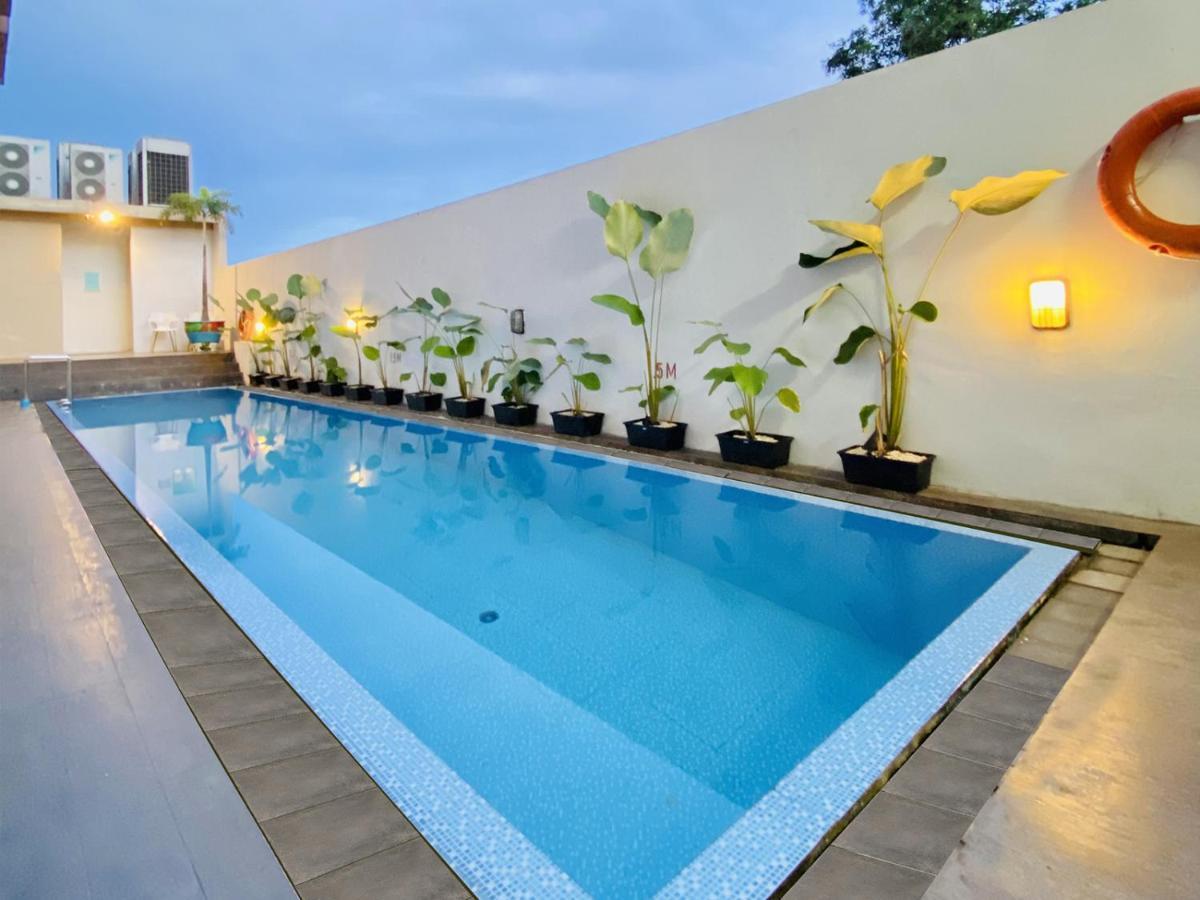 Khas Pekanbaru Hotel Eksteriør billede