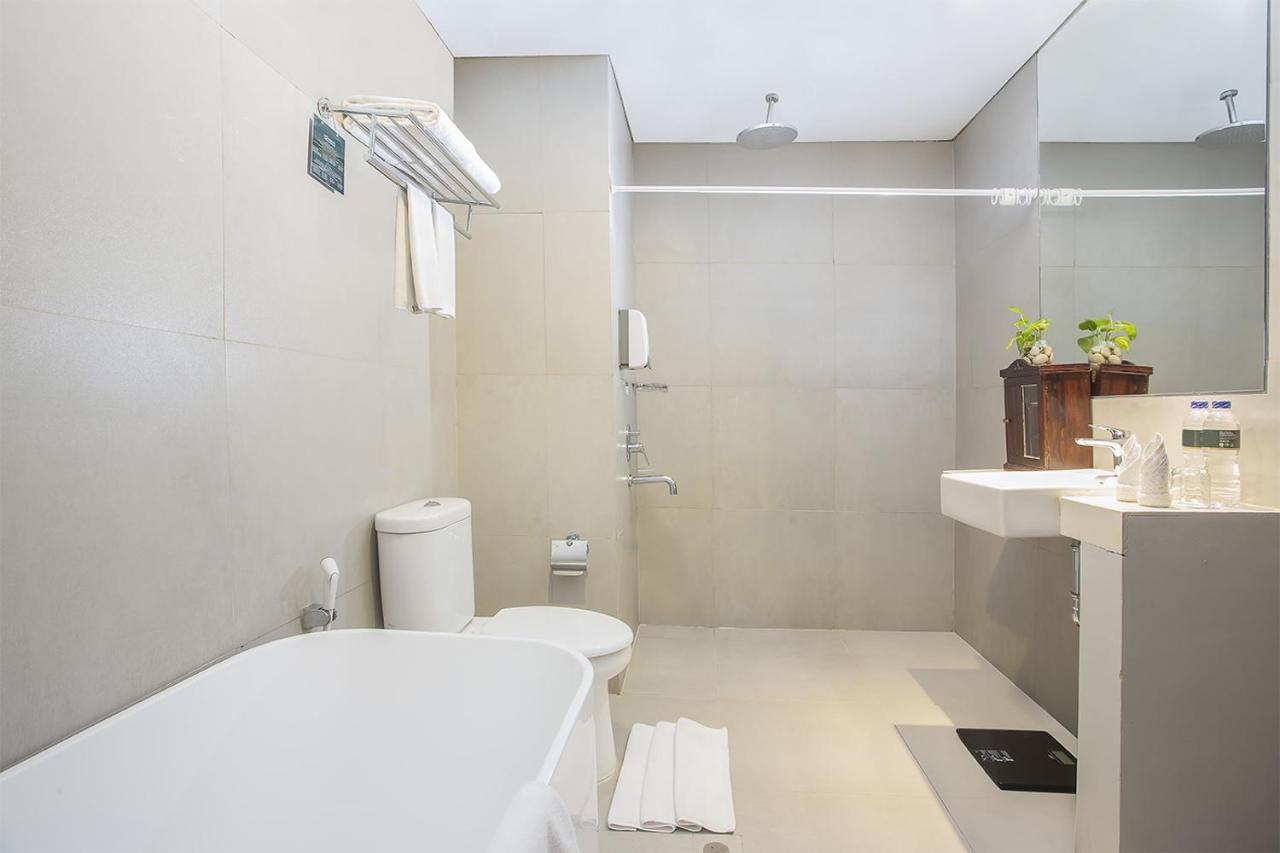Khas Pekanbaru Hotel Eksteriør billede