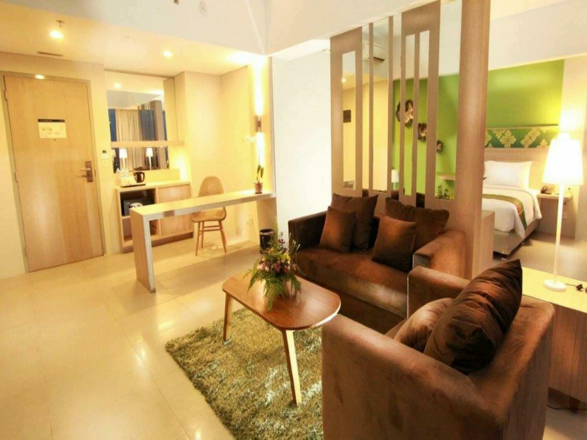 Khas Pekanbaru Hotel Eksteriør billede